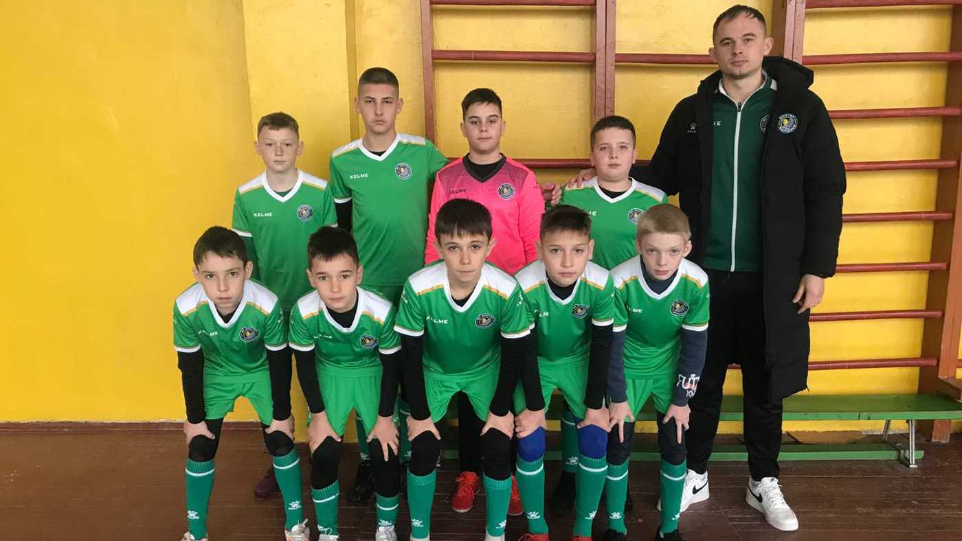 «Дністер U-13»: три перемоги та вихід у півфінал